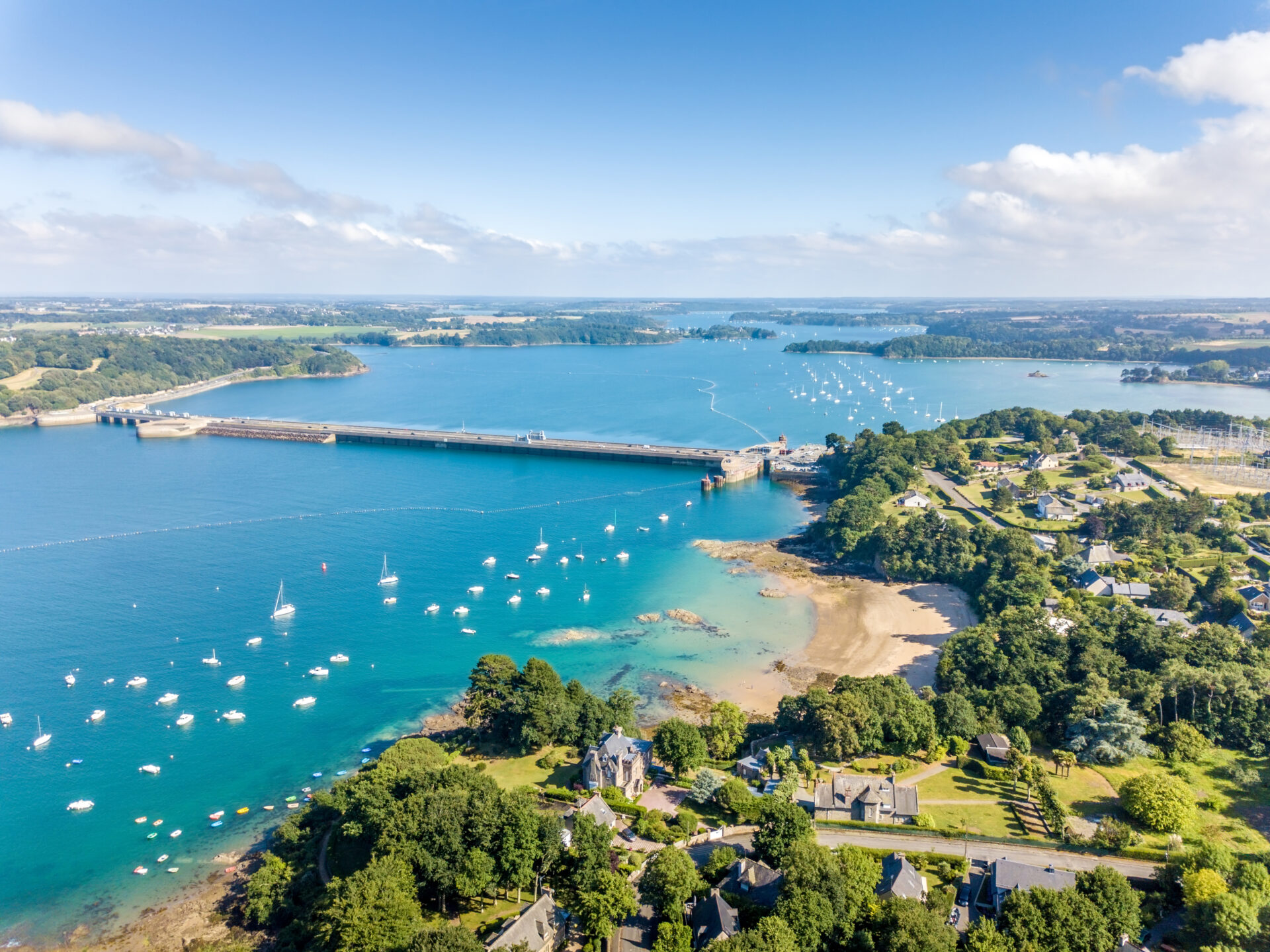 Conseil Immobilier Pourquoi acheter un appartement neuf sur la côte d’Emeraude ?