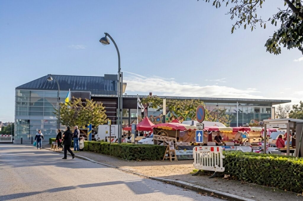 marché local saint avé