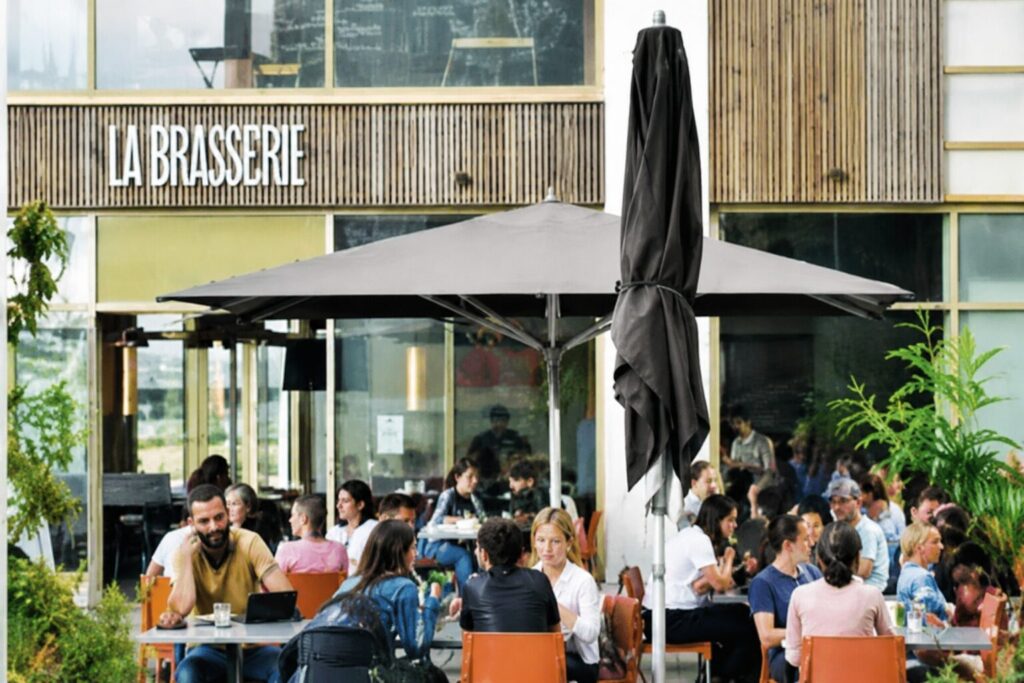 restaurant