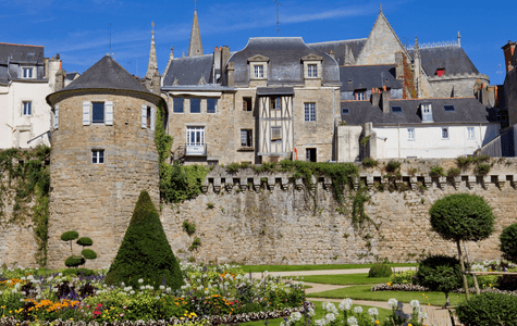 Conseil Immobilier Investissement locatif à Vannes : opportunités et stratégies 2025