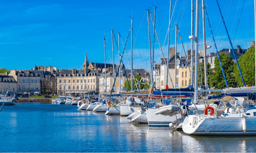 Conseil Immobilier Faut-il investir en Bretagne face au réchauffement climatique ?